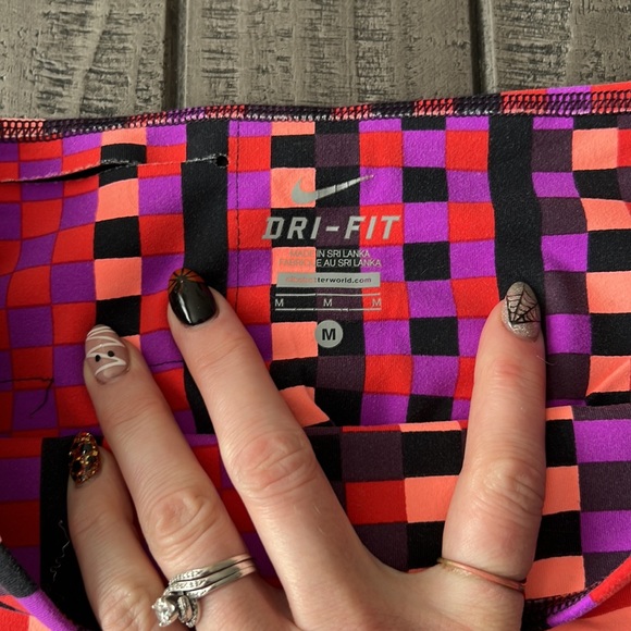 Nike compression high waisted long leggings - Picture 3 of 4